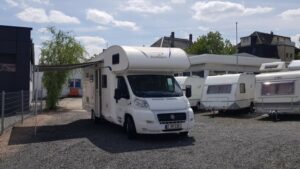 Wohnmobil in schöner Landschaft | Günstig mieten in Zwickau